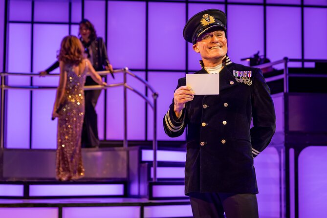 London Theatre: Titanique - The music you’ll recognize, sung live by powerhouse voices