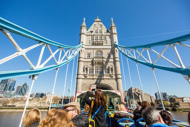 London Tootbus Hop on Hop off Bus Tour and Thames River Cruise - How the routes line up with London’s top areas