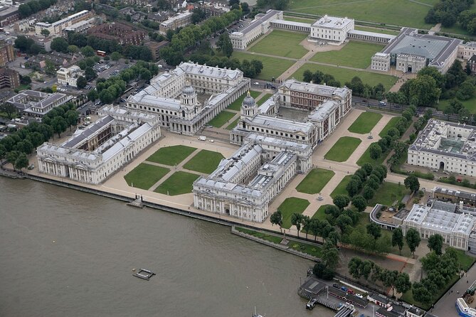 London Uber Boat Return Trip to Naval College and Painted Hall - Price and value: getting more than a boat ride