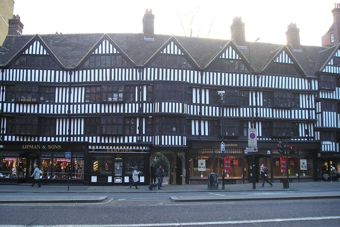 London Walking Tours eg Dickens Ted Lasso or National Gallery - Meeting point, ending location, and planning your next move