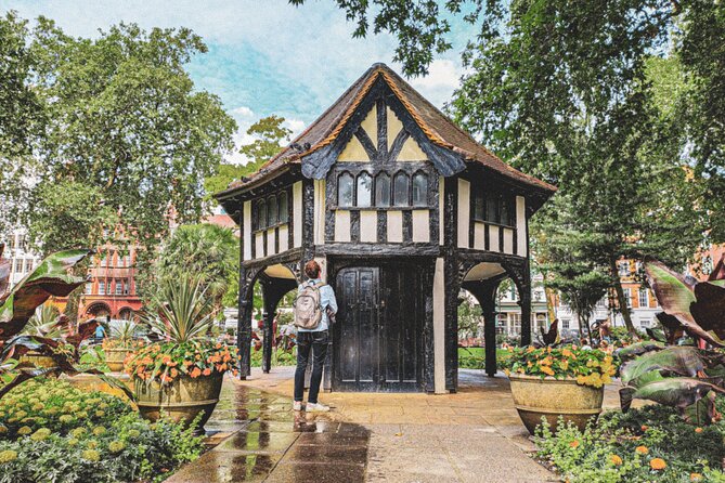 London Walks - 12 Self-Guided Audio Walking Tours - Royal London: Buckingham Palace to Westminster Abbey in one connected mindset