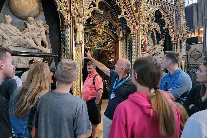 London: Westminster Abbey, Big Ben & Changing of the Guards Tour - Westminster Abbey Inside: Coronnations, Tombs, and Poets’ Corner