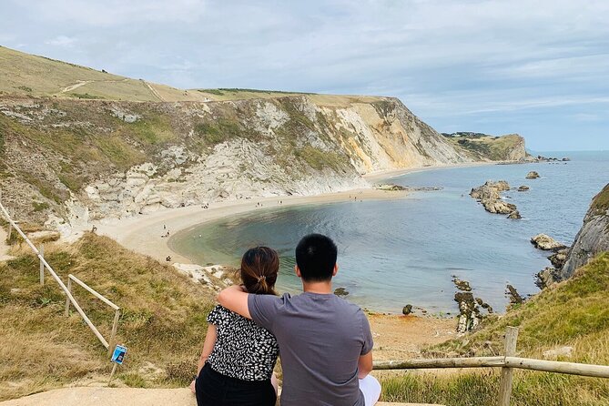 Lulworth Cove & Durdle Door Mini-Coach Tour from Bournemouth - The Durdle Door Walk: Best Ways to Handle the Steep Parts