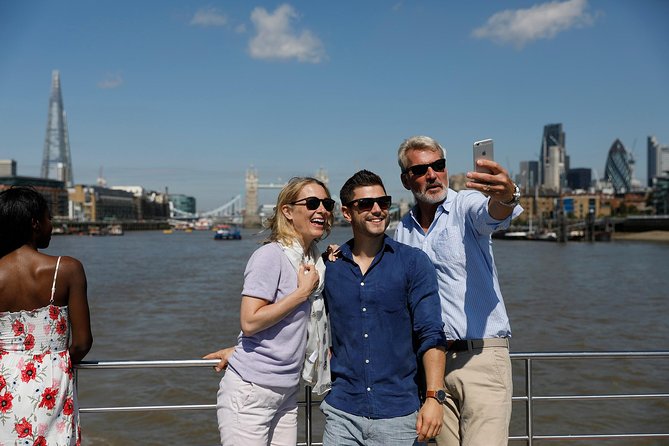 Lunch River Cruise on the Thames with 2-Course Meal - London Eye and South Bank Energy from the Deck