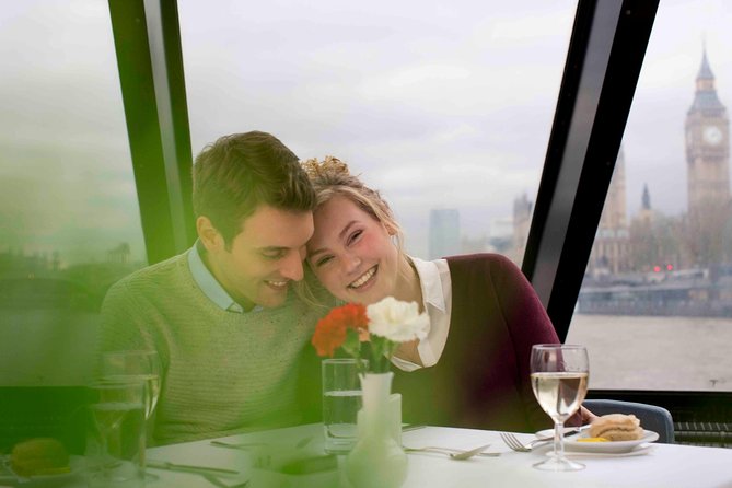 Lunch River Cruise on the Thames with 2-Course Meal - Drinks and Water: What’s Included, What You’ll Pay For