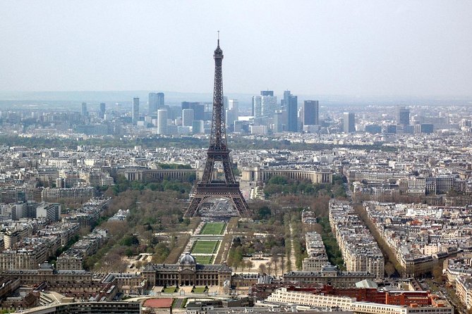 Luxury Paris Day Trip from London with Seine River Lunch Cruise - Group Size, Guides, and What You Really Experience