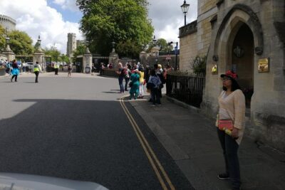 Luxury Private Vehicle Day Hire from & to London via Stonehenge & Windsor Castle