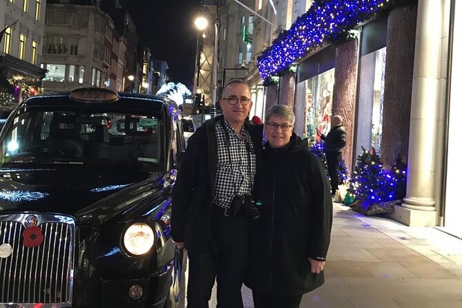 Magical Christmas Lights in London: Private Black Cab Tour - Guide-led stories and photo help: the real differentiator