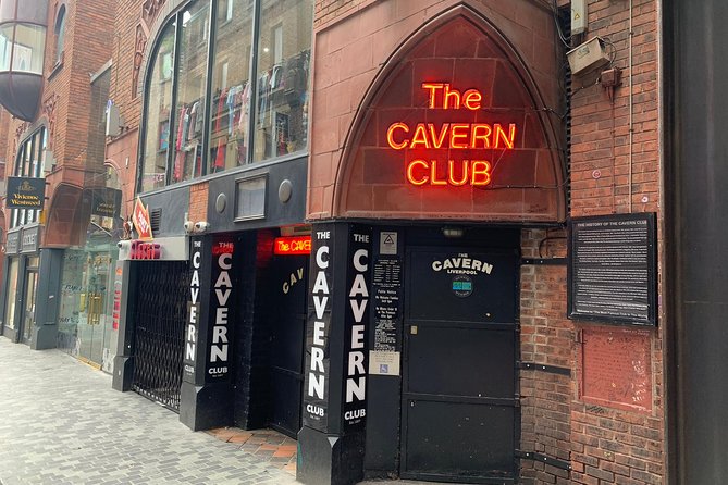 Magical Liverpool Beatles Tour - Hotel Pickup, Air-Con Comfort, and Wi-Fi on the Ride