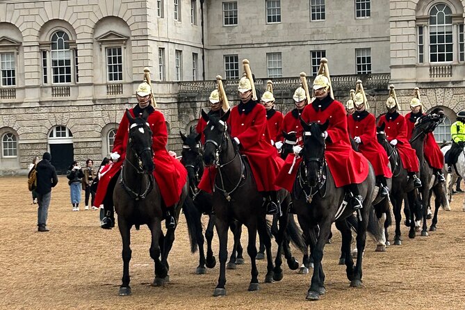 Majesty in Motion Exploring Westminster's Royal Legacy - Buckingham Palace: the main ceremony without wasting your morning