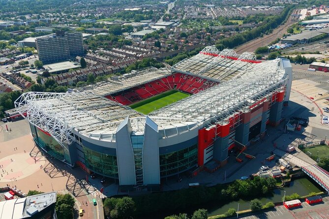Manchester: 2-Day Hop-On Hop-Off Bus Tour - The Quays and Sir Matt Busby Way: views plus a change of pace