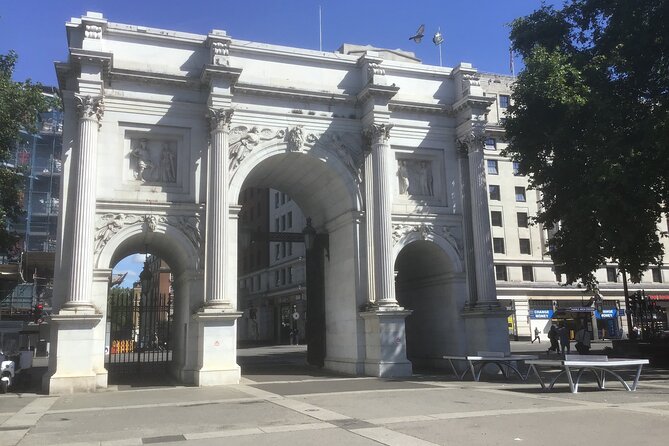 Mayfair and Belgravia Private Walking Tour - From a converted church to Mayfair’s neat little surprises