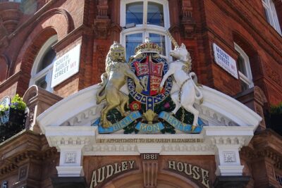 Mayfair, London’s famous aristocratic village – Exclusive, Private Walking Tour