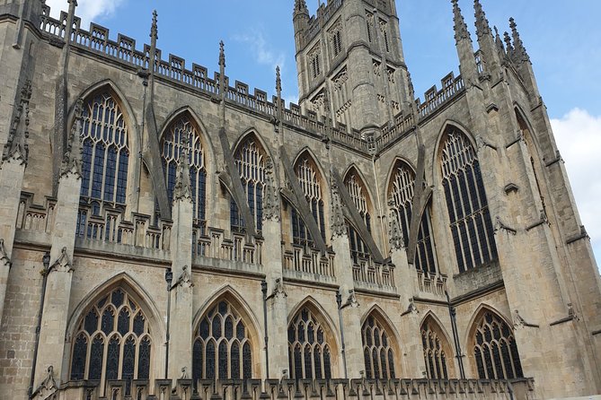 Medieval Bath: A Self-Guided Audio Tour along the City Wall - VoiceMap offline audio: the best part, with one annoying quirk