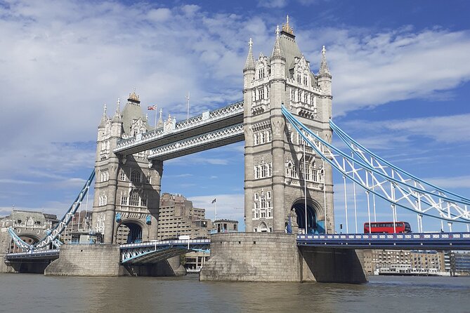 Medieval History Walking Tour from The Tower of London - From Tower Hill to St Paul’s, a 2-hour medieval snapshot