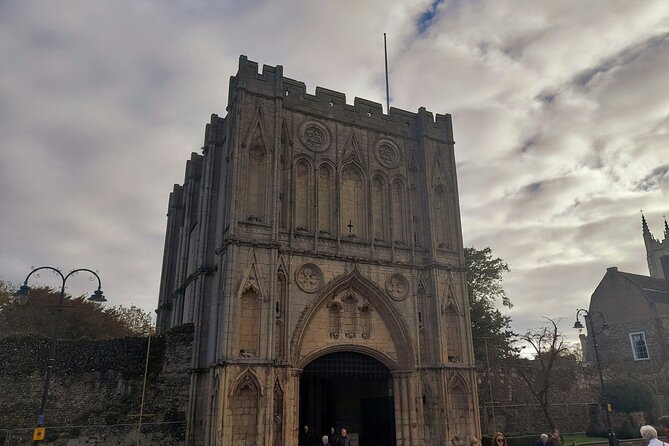 Medieval Mayhem in Bury St Edmunds Exploration Game and Tour - Who should book Medieval Mayhem in Bury St Edmunds