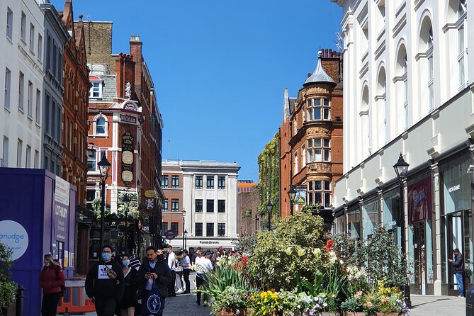 Misfits of Covent Garden Walking Tour - Stop 2: Covent Garden market building, and how markets evolve