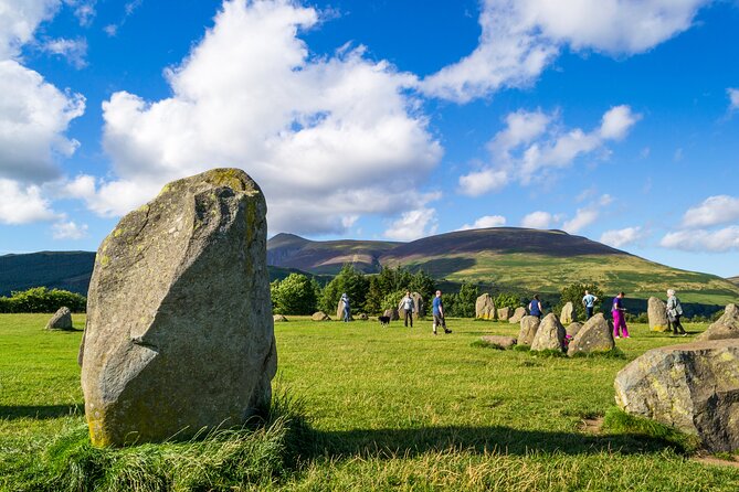 Mountain Goat Full Day Tour: Ten Lakes Tour of the Lake District - Keswick break: your lunch window and a real town moment