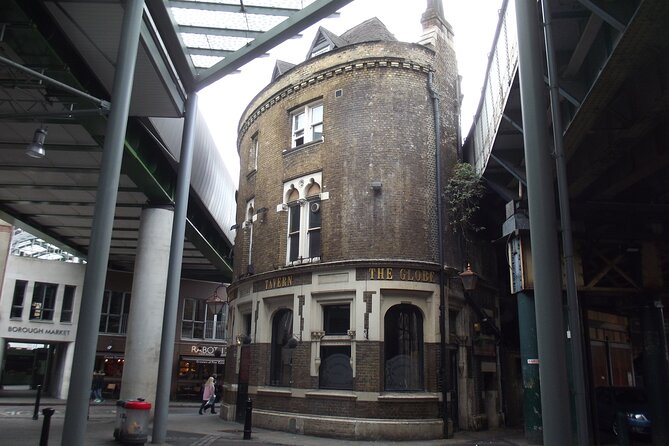 Movie Hot Spot Walking Tour of London - Key things you will notice