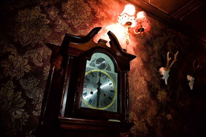 moviESCAPE Stockport Haunted House II Demon's Curse Escape Room - Snacks and Drinks: Easy Upgrades, With Extra Cost