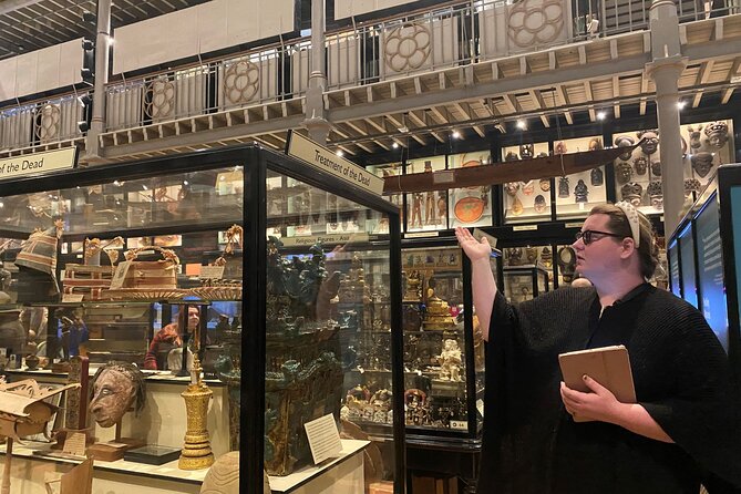 Natural History Museum Tour - by Uncomfortable Oxford™ - What to Expect From the Guide Experience