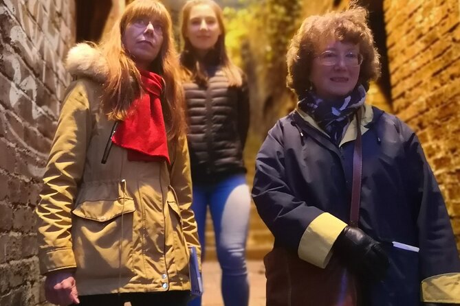 Newcastle True Crime Walking Tour - Grainger Town and St Andrews churchyard witch killings