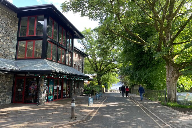 Northern Lake District: Self Guided Walking Tour of Keswick - Fitz Parks and River Greta, where the pace slows