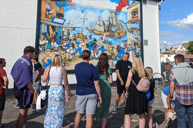 Old Portsmouth Historical Walking Tour - an infernal den of Diabolical Demons - Quick highlights you’ll feel right away