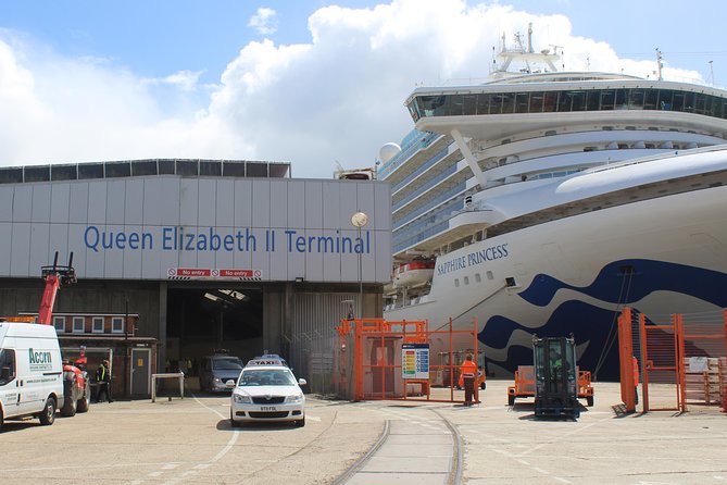 One Way or Round Trip Private Transfer from London to Southampton Cruise Port - Communication that prevents last-minute chaos