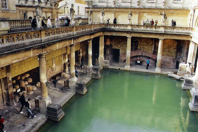 One Way or Round Trip Private Transfer: Heathrow Airport to Bath - Bath drop-off areas: BA1, BA2, and BA3 only
