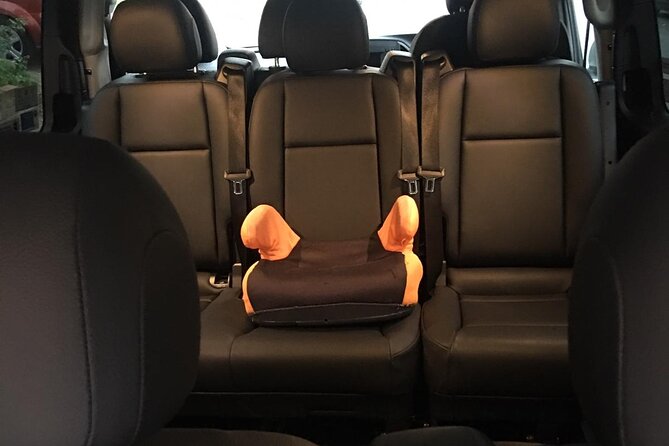 One Way Taxi Transfer from Heathrow Airport to Gatwick Airport - The ride itself, and how to settle in for Gatwick