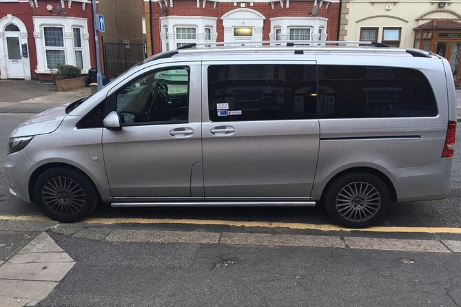 One Way Taxi Transfer from London City Airport to London City - How to make this transfer go smoothly (my practical checklist)