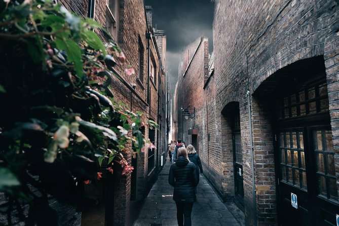 Original Harry Potter Locations Tour - Guided Tour of London - The Short Underground Segment and How to Pay for It