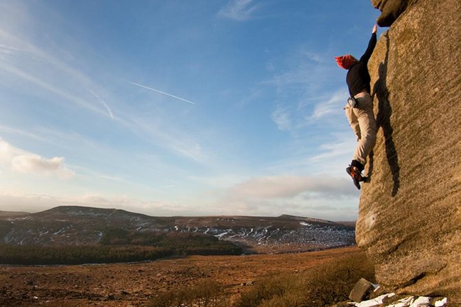 Outdoor Rock Climbing Taster Day in Peak District - Bamford meeting point, a relaxed check-in, then straight to learning