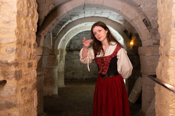 Oxford Castle and Prison Guided Tour - The Mound and Motte-and-Bailey Setup: Why the Castle Was Here