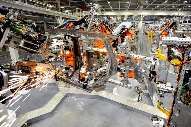 Oxford: MINI Factory Tour Go Behind the Scenes - What you see during production: Body-in-White to assembly