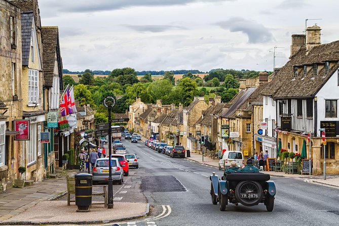 Oxford, Stratford, Cotswolds & Warwick Castle Tour from London - Who this tour is best for, and who should skip it