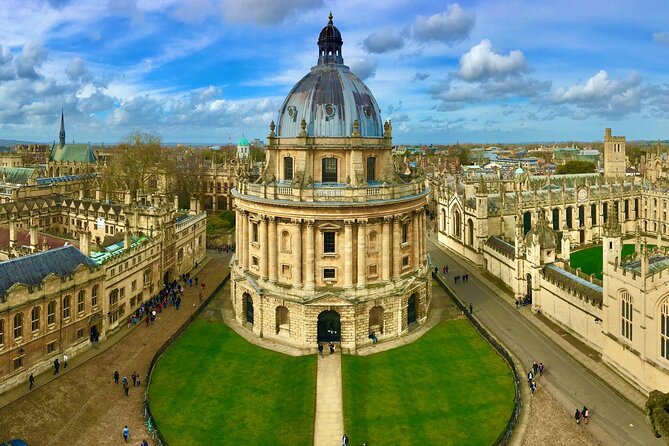 Oxford Tour App, Hidden Gems Game and Big Britain Quiz (1 Day Pass) UK - How this Oxford GPS tour app works, step by step