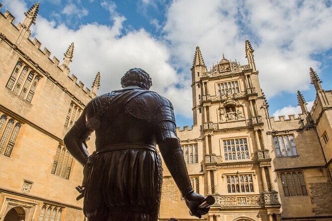 Oxford : University Tour - St John’s College: law, medicine, and Archbishop Laud