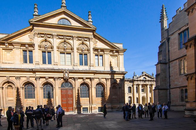 Oxford University Walking Tour With University Alumni Guide - Price and value: what you are really paying for