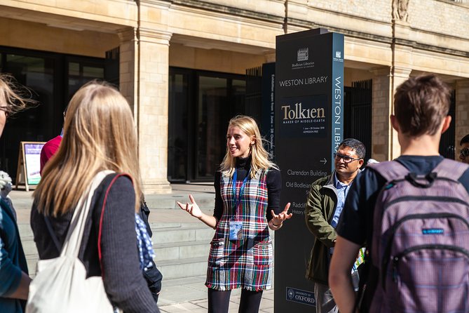 Oxford University Walking Tour With University Alumni Guide - What makes the guide style work (and how to get the most out of it)
