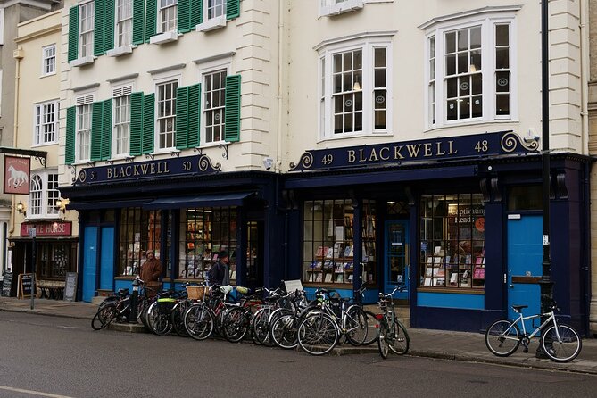 Oxford Walking Tour - Discover its University and Traditions - Exeter College area and Oxford student life at the University stop