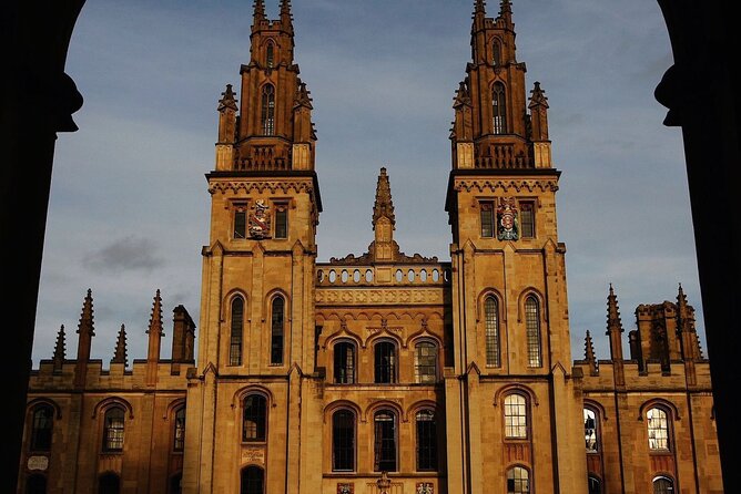 Oxford Walking Tour for Private Groups - Lincoln College: more than a backdrop