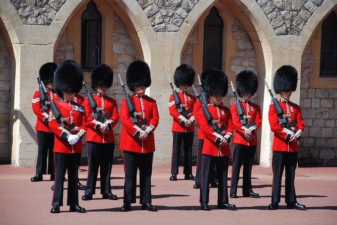 Oxford, Windsor and Eton - Day Tour from Brighton - Oxford University Highlights: The Walking Route That Actually Makes Sense