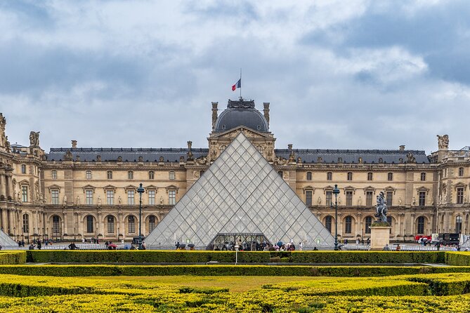 Paris Explorer Rail Tour from London with Paris Sightseeing Bus - Price and Logistics: What You’re Really Buying