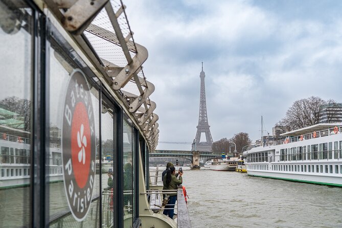 Paris Explorer Rail Tour from London with Paris Sightseeing Bus - Hop-On Hop-Off Bus Strategy: Eiffel Tower to the Louvre (Without Getting Lost)