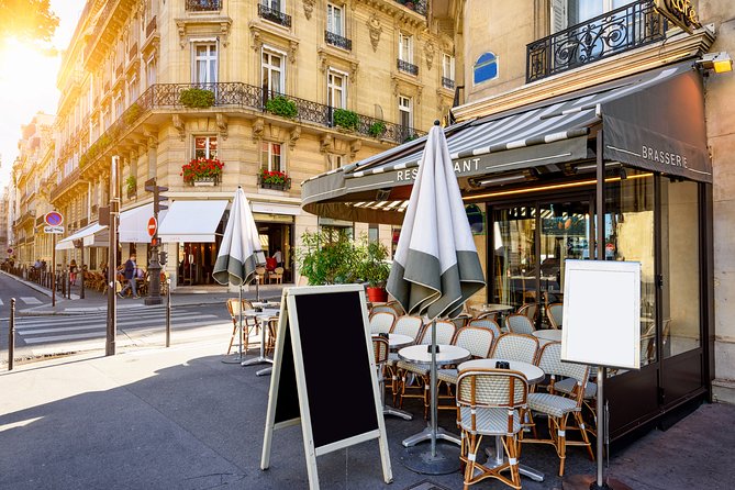 Paris Tour via Eurostar, with Seine Cruise and Travelcard - Return to London: Gare du Nord check-in takes focus