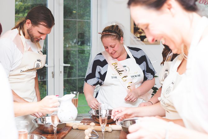Pasta Making Experience - Cooking Class - The cozy kitchen setting and the floral roof finish