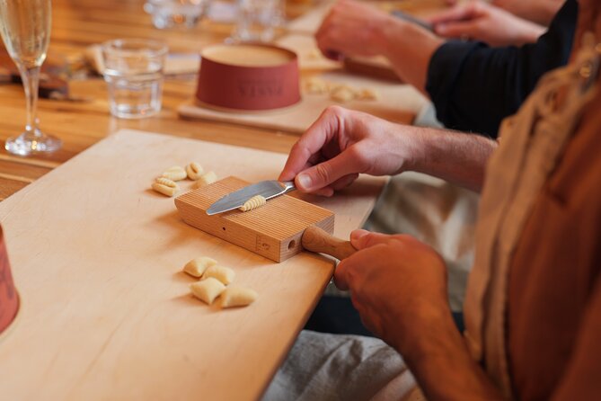 Pasta Making with Unlimited Prosecco in London's West End - Key highlights at a glance
