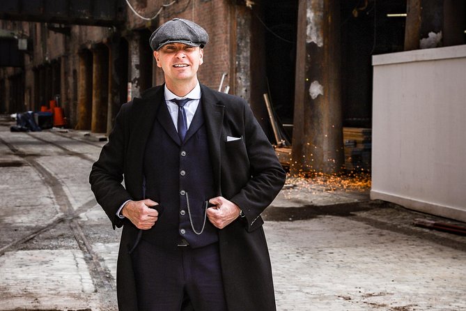 Peaky Blinders Coach Tour of Outer Liverpool & The Wirral - How to plan your day around this 4-hour tour
